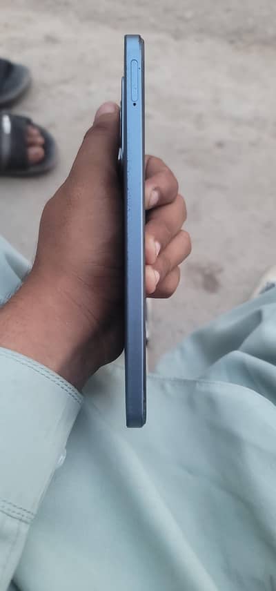 Realme C63