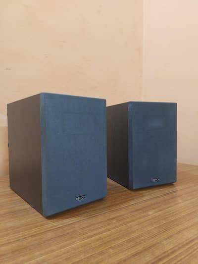 Original Denon Bookshelf Speakers with Zk-MT21 Amplifier