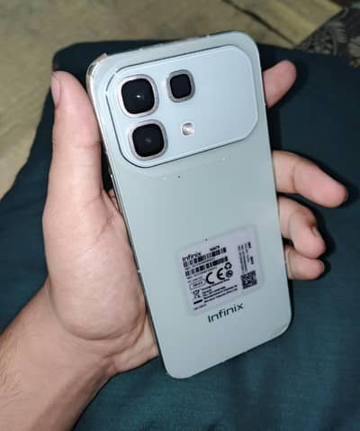 infinix note 60 5g  [8/256] 10/10