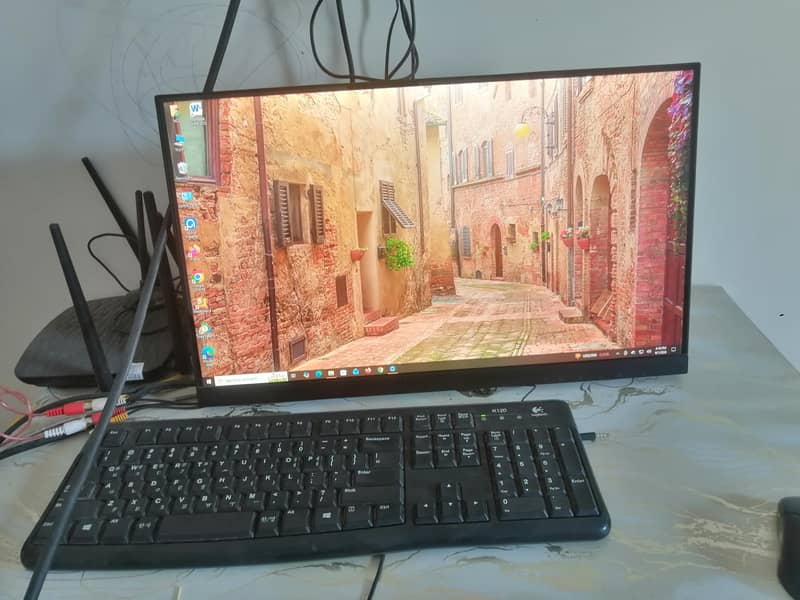 Pc computer complet setup core i3 4th generation with touchscreen Led 2