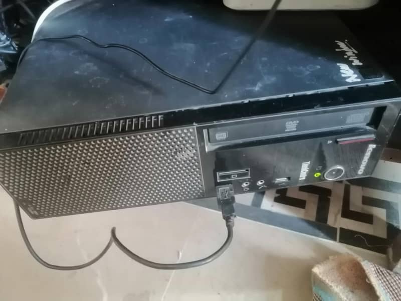 Pc computer complet setup core i3 4th generation with touchscreen Led 3