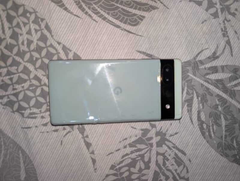 Google Pixel 6a 1