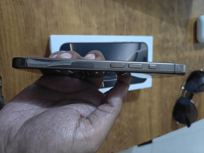 iphone 16 pro jv 3