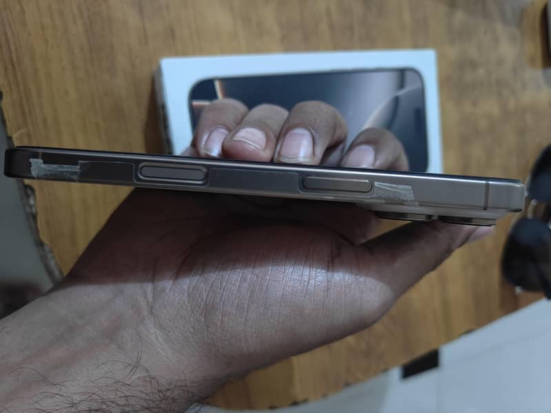 iphone 16 pro jv 4