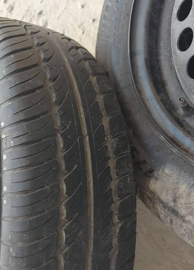 Honda City 3 month use Genuine Tyre 175/65-15 with Genuine Rim