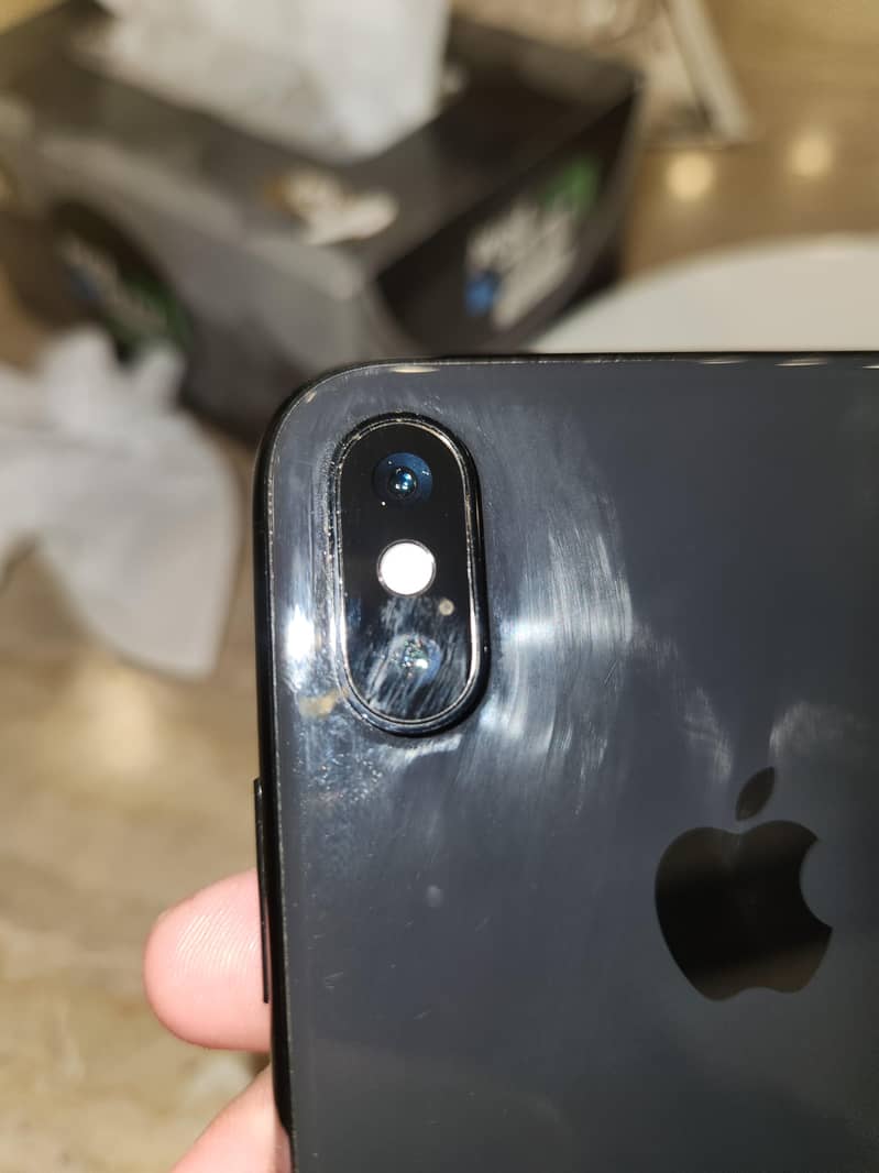 Apple iPhone X 0