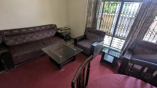 complete 5 seater sofa set with and without table