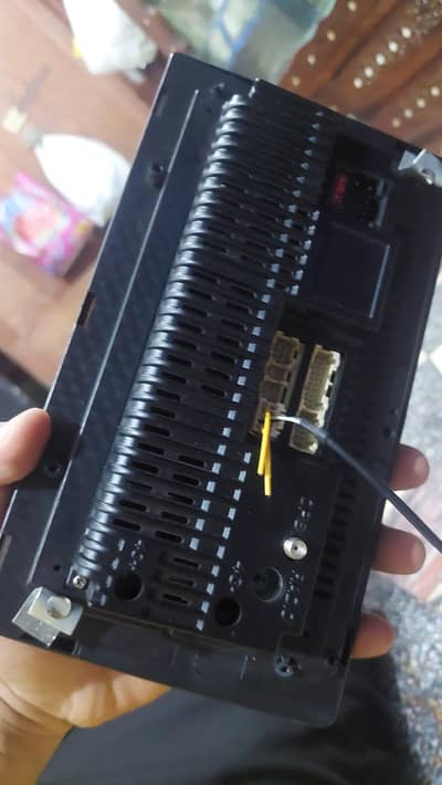 L-c-d speakers boofers amplifier all setup car sound system