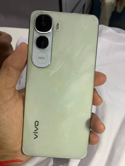 Vivo Y400 16/256 (03369134346) whtsapp direc