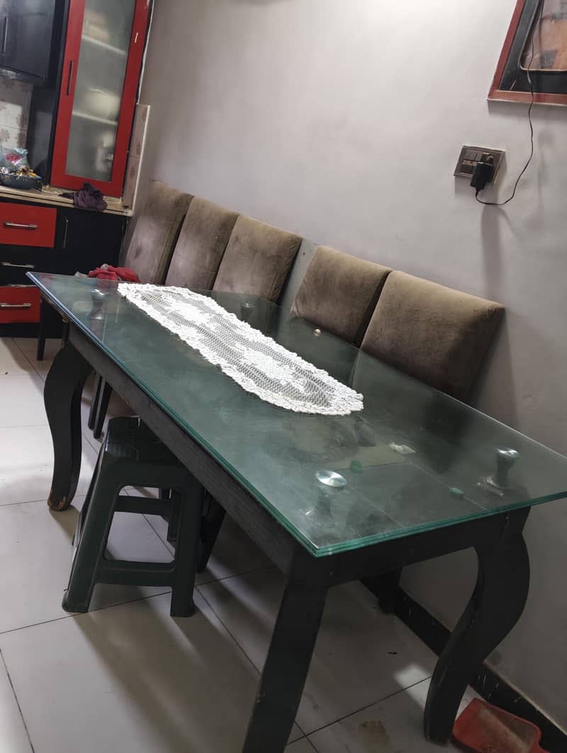 dining table 0