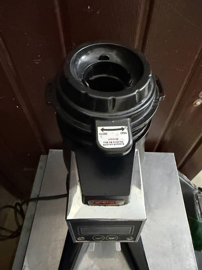 Coffee Grinder 1