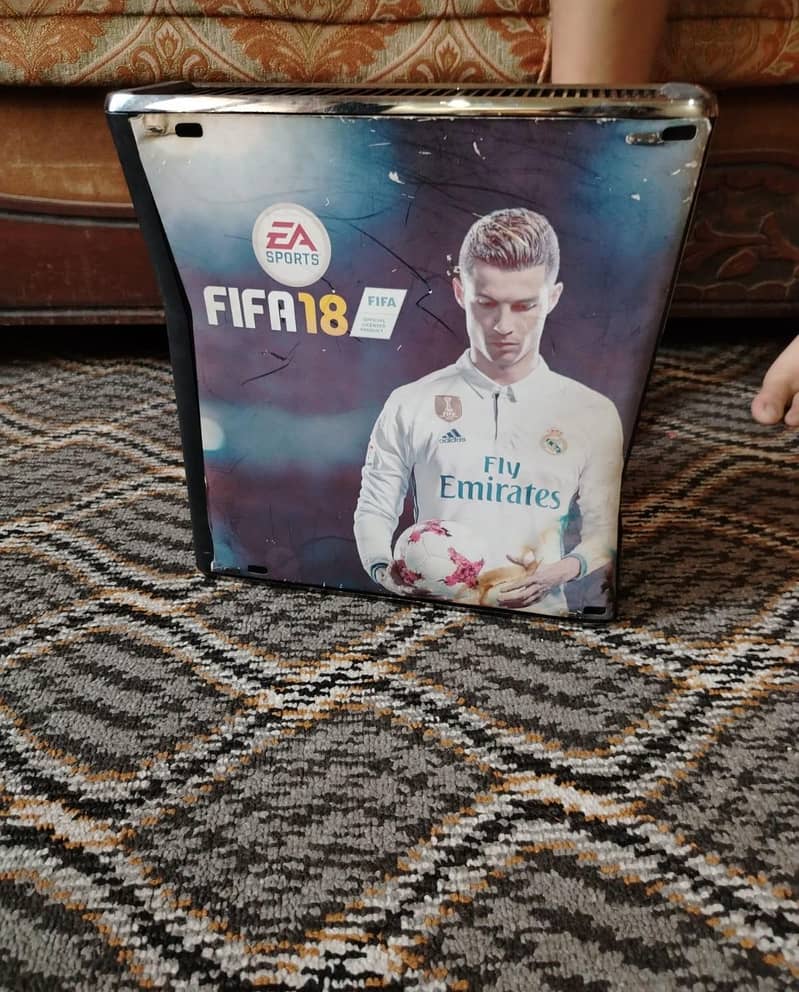 Xbox 360 Slim Model 1