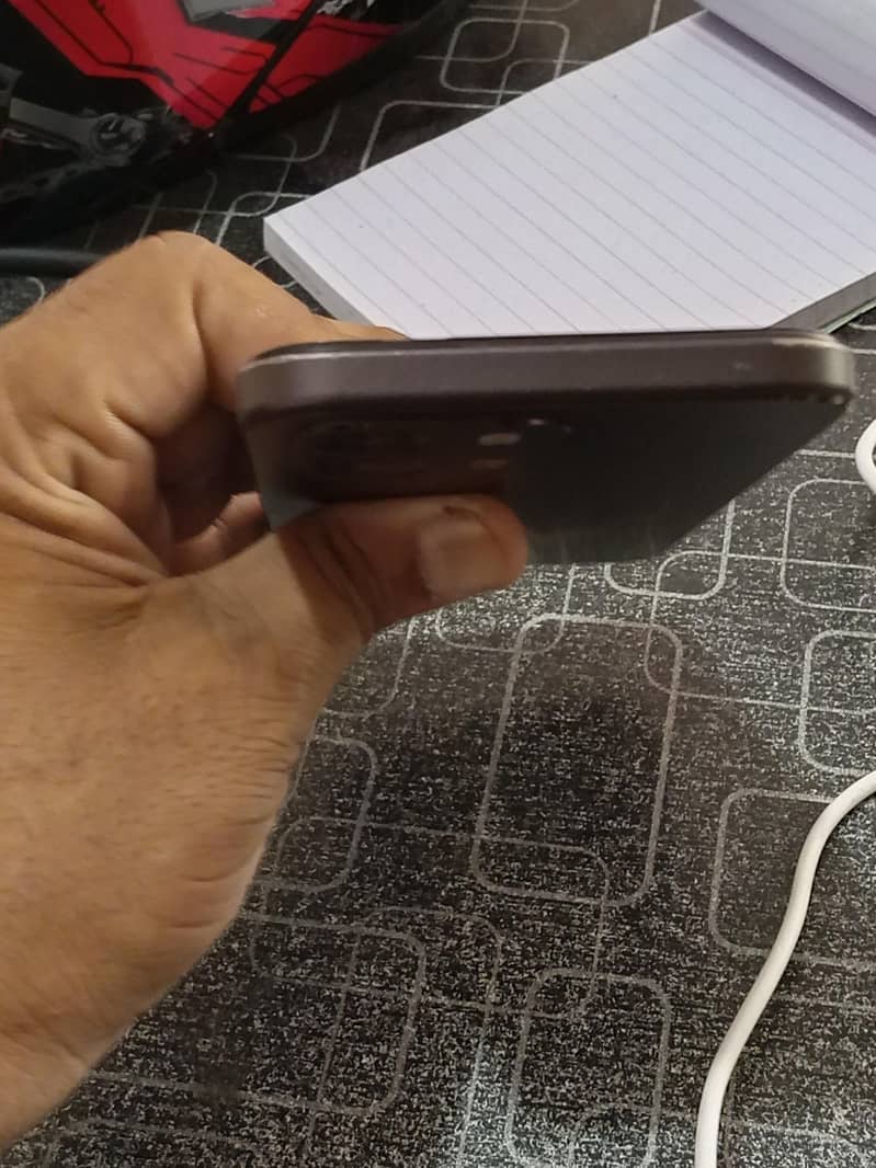 OPPO A6s 4