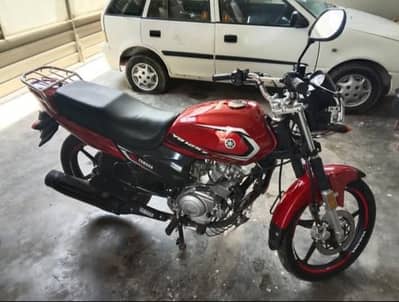 Yamaha YBZ DX 2025