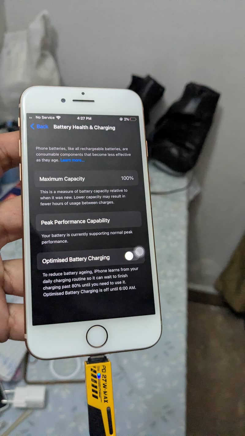 Apple iPhone 8 ( bypass ) 1