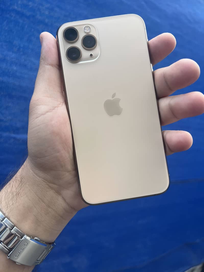 Apple iPhone 11 Pro 1