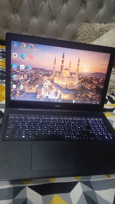 Dell Latitude 3590 – Core i5 7th Gen