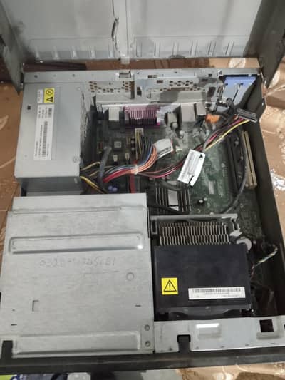 full pc for parts all things good DVD room ok ram ok fan ok