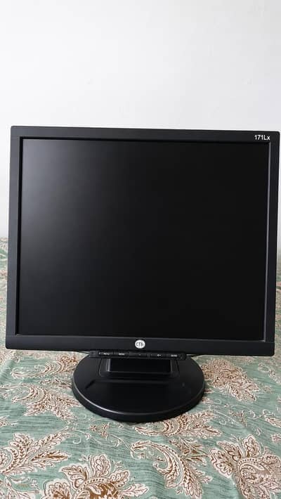 17 INCHES CTL LED