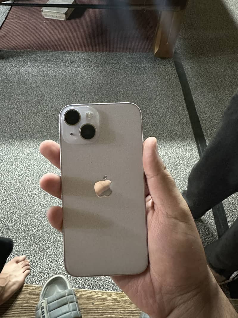 Apple iPhone 14 3