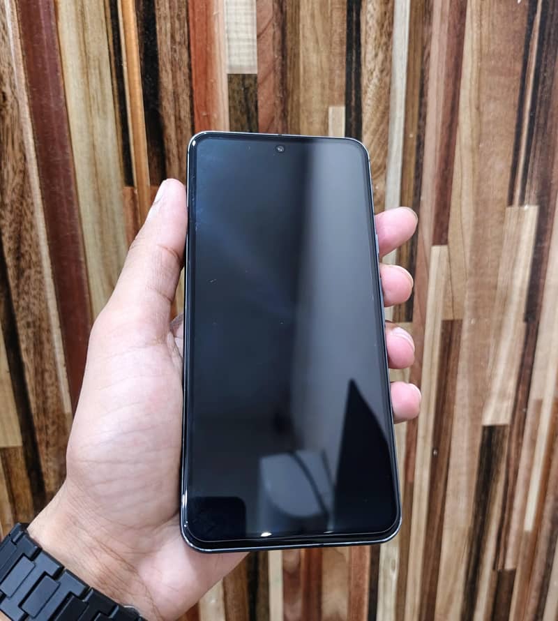 Google Pixel 8 1