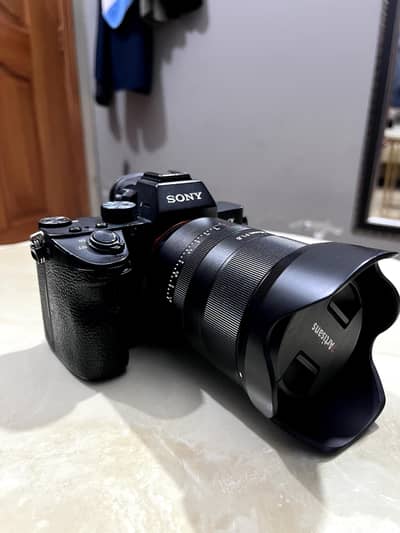 Sony A7III  with lens 35mm 1.8