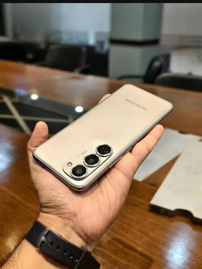 Tecno spark 40 pro plus just like new