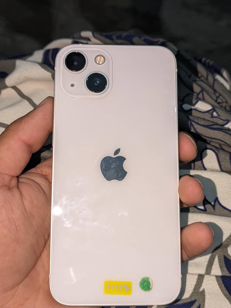 Apple iPhone 13 0