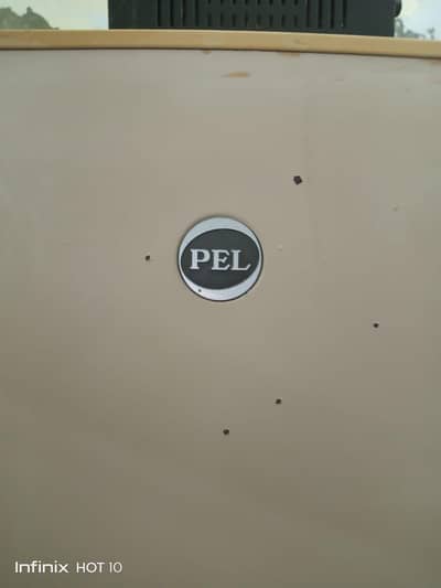 pel refigrator for urgent sale serious buyer contact