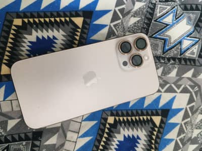 Apple iPhone 16 Pro Max