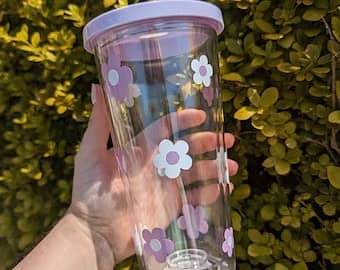 Cute Stylish Water Tumbler with Straw – Excellent Condition