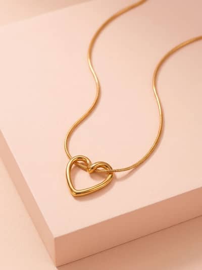 Beautiful Trendy Pendants | Perfect for Everyday & Gifting 