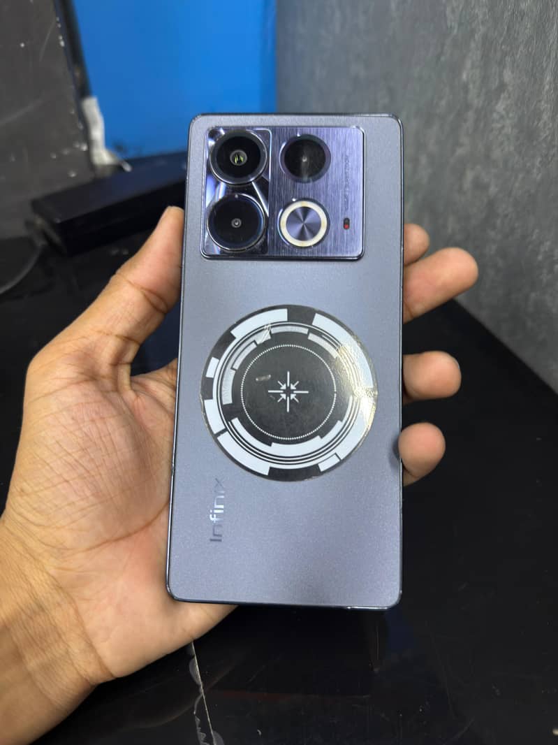 Infinix Note 40 1