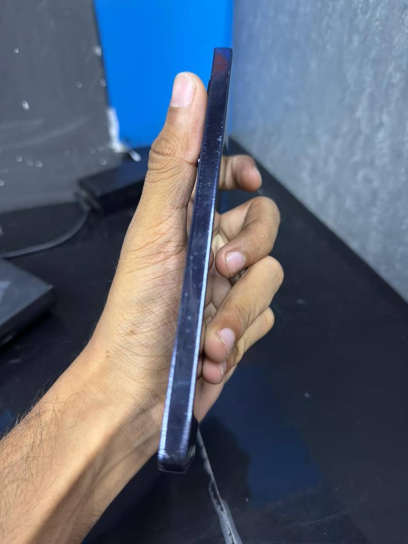 Infinix Note 40 6