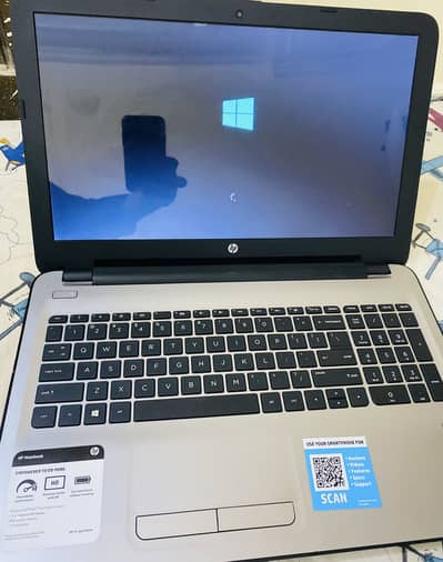 Hp notebook 6th generation corei3 1TB HHD