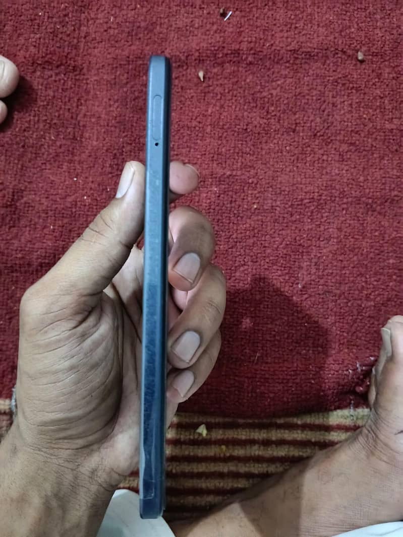 OPPO a60 4