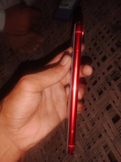 Apple iPhone XR