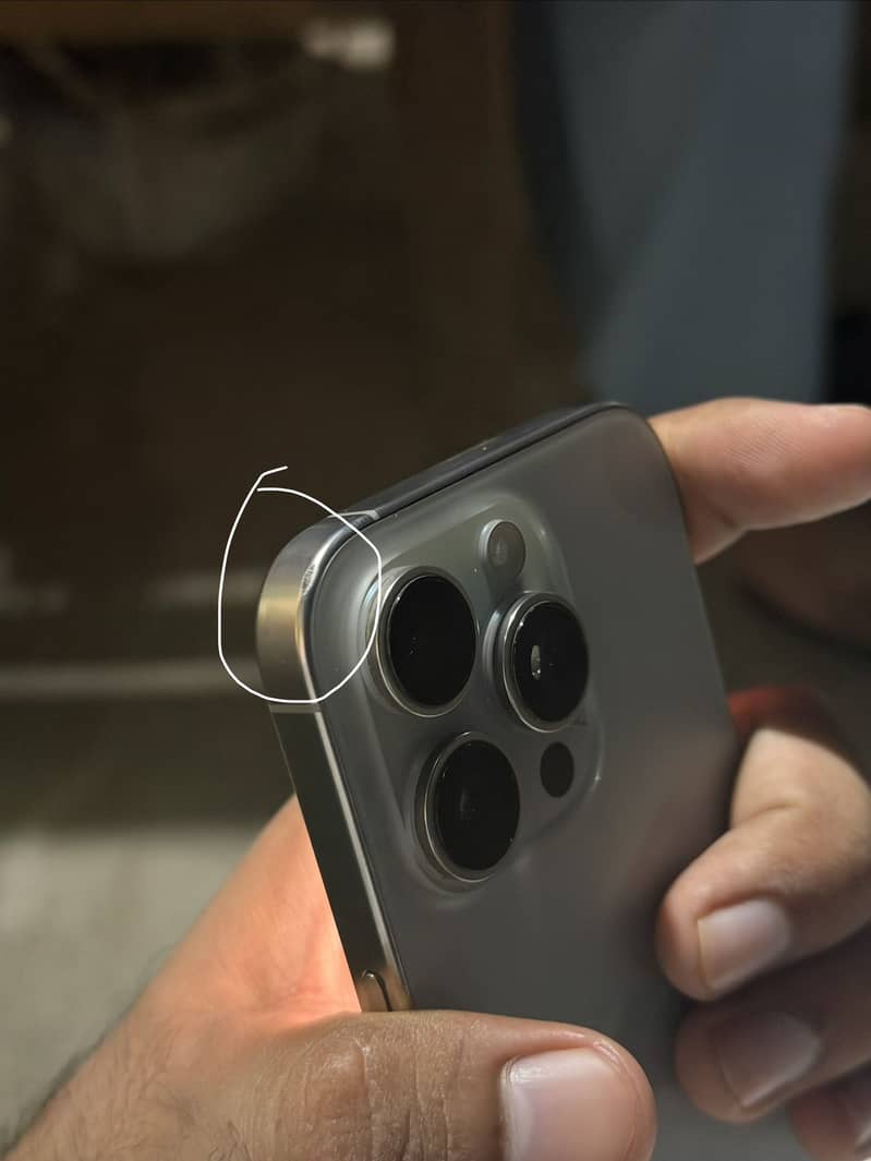Apple iPhone 16 Pro 7