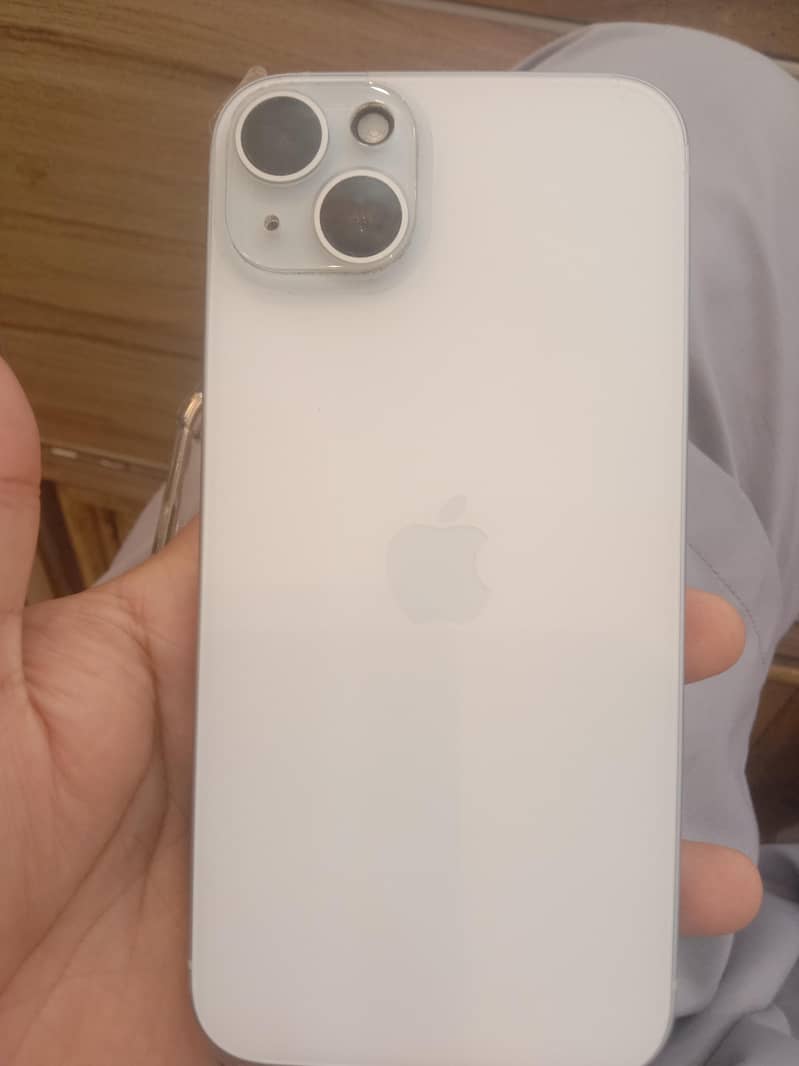 Apple iPhone 15 plus 1