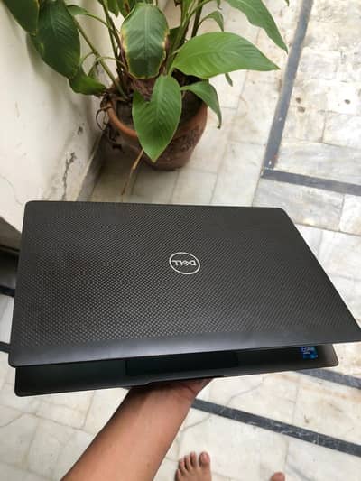 Dell Latitude 7320 Core i7 11Gen,16GB/256GB, 13.3 FHD Touch Screen LED