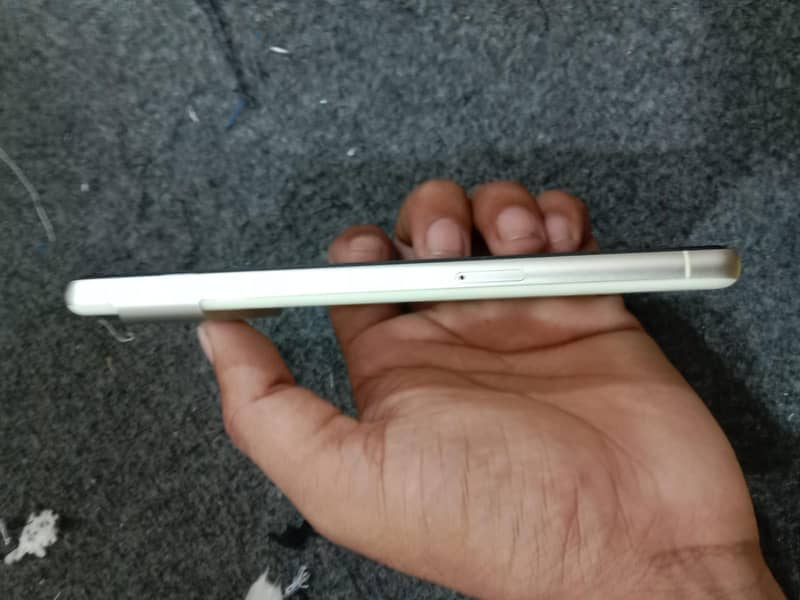 Google Pixel 7 2