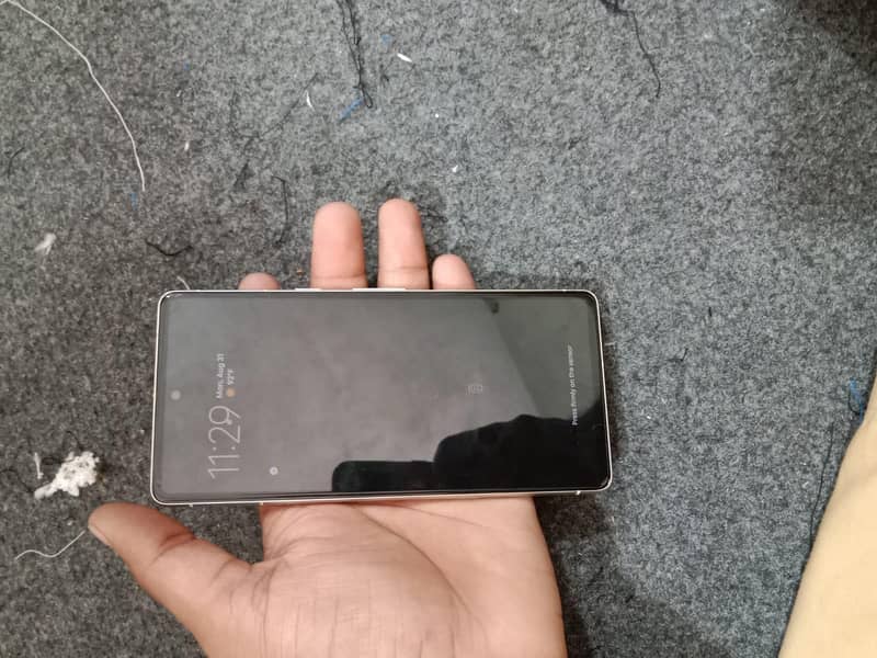Google Pixel 7 4