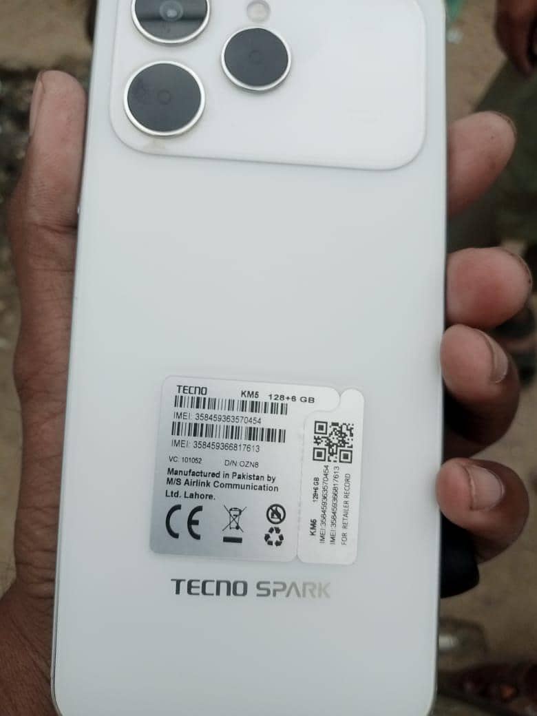 Tecno spark 40 1