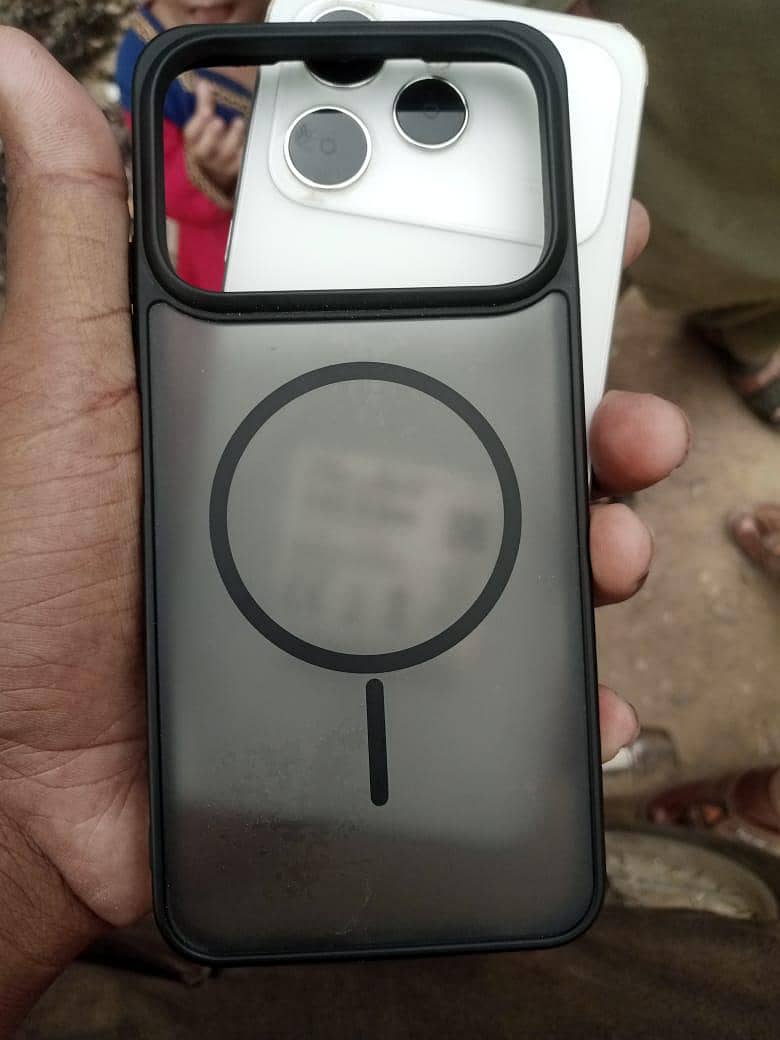 Tecno spark 40 5