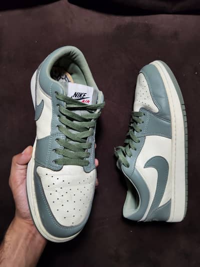 Thrift kicks 