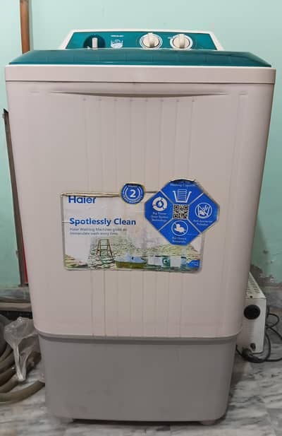 Haier HWM 120-35 Single Tub Semi Automatic Washing Machine12kg