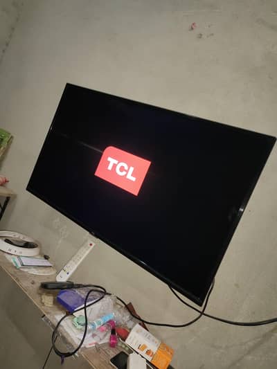 TCL 40 inch Simple LED