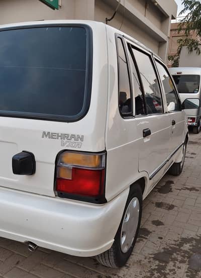 Suzuki Mehran VXR 2017