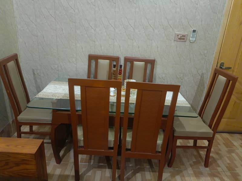 Dinning Table 5