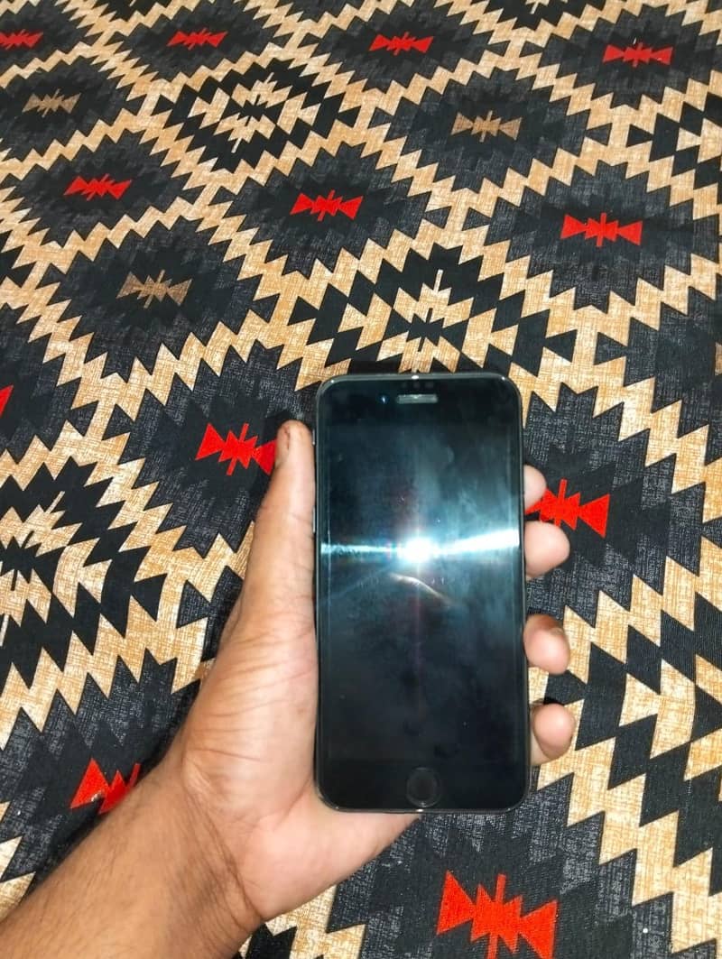 Apple iPhone SE 3